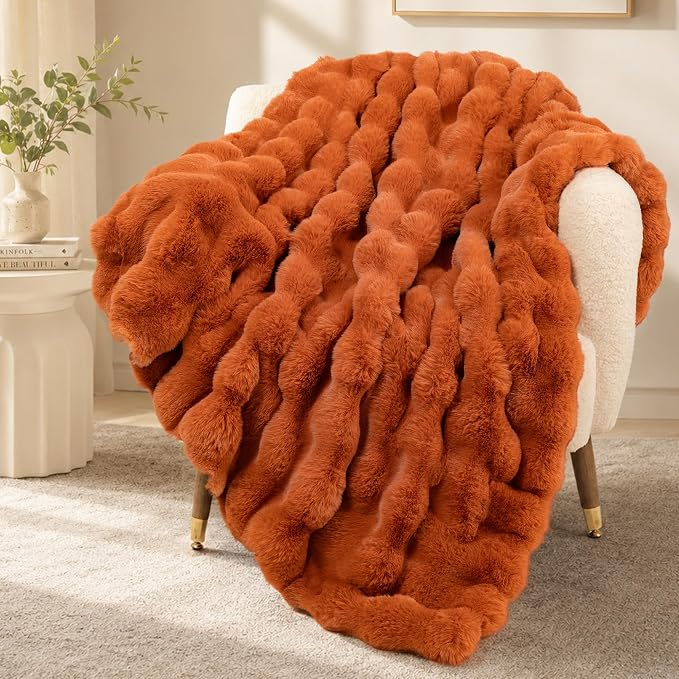 Luxury 1000GSM Rabbit Faux Fur Blanket, Super Warm Cozy Brown Blankets - Image 4