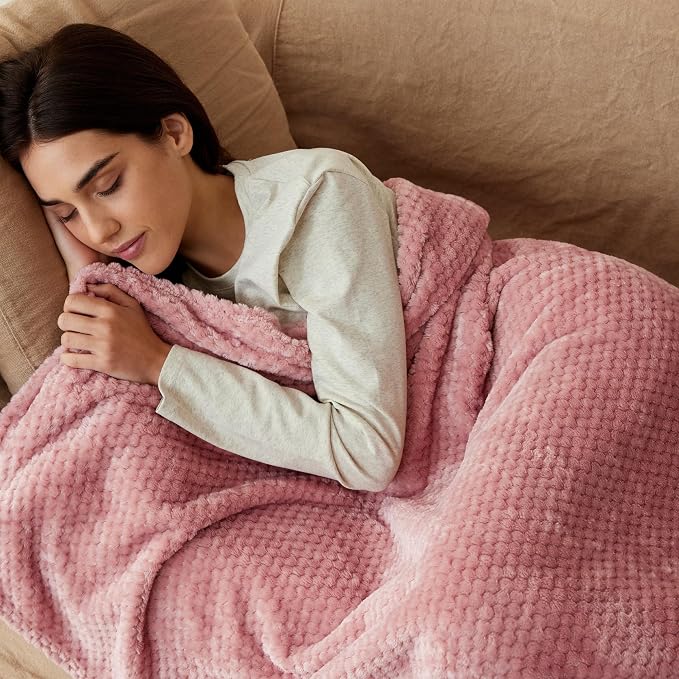 Exclusivo Mezcla Large Waffle Fleece Throw Blanket - Image 2