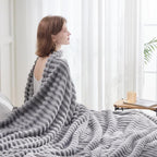 NEWCOSPLAY Fleece Ribbed Cozy King Blanket - Image 3