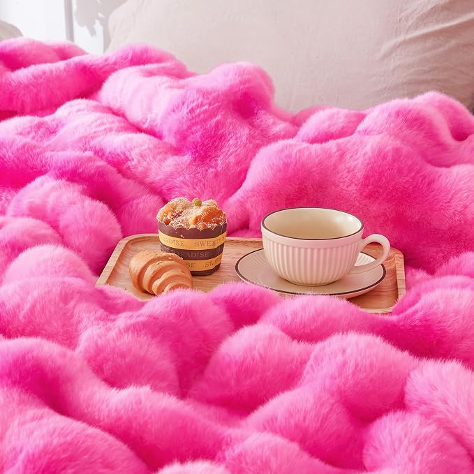 Luxury 1000GSM Rabbit Faux Fur Blanket, Super Warm Cozy Brown Blankets - Image 5