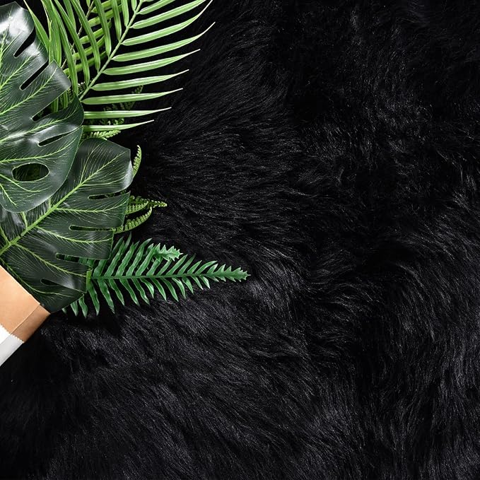 Latepis Black Faux Fur 4'x5'10" Area Rug, Soft Plush Faux Fur Sheepskin Rugs - Image 5