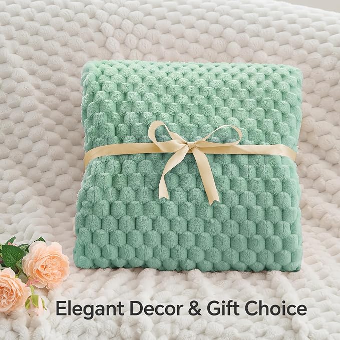 BEDELITE Mint Green Twin Blanket - Image 4