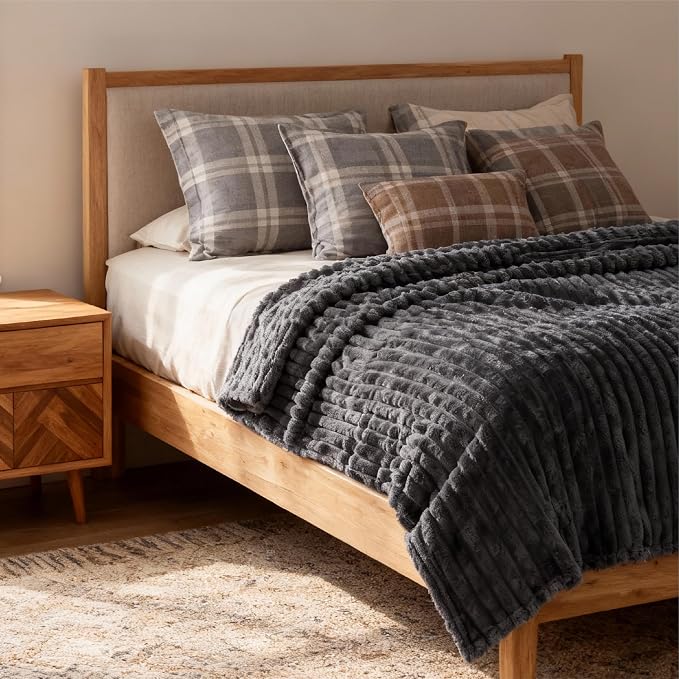 Bedsure Soft Queen Size Blanket - Image 7