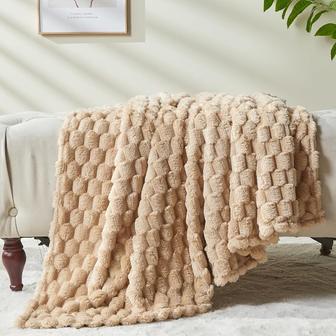 NEWCOSPLAY Fleece Clouds Cozy Queen Blanket - Image 9