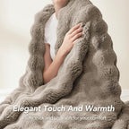L'AGRATY Faux Rabbit Fur Throw Blanket - Image 6
