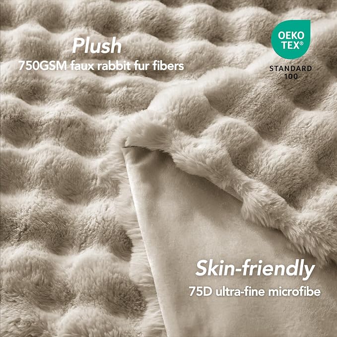 L'AGRATY Faux Rabbit Fur Throw Blanket - Image 6