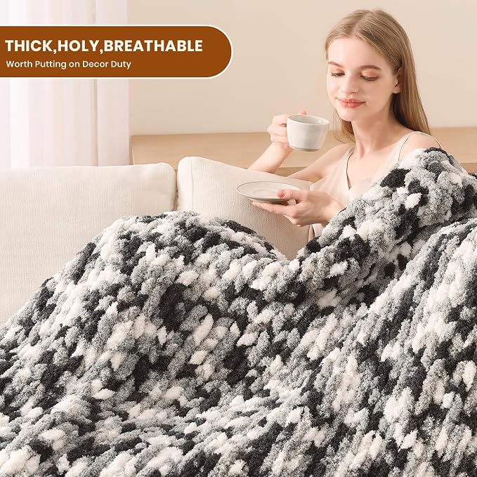 L'AGRATY Chunky Knit Throw Blanket - Image 4