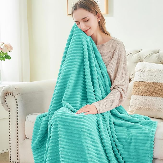 BEDELITE 3D Ribbed Jacquard Aqua Fleece Throw Blanket - Image 4