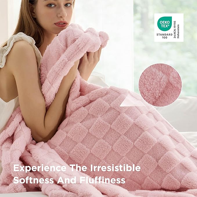 Bedsure GentleSoft Pink Twin Blanket - Image 4
