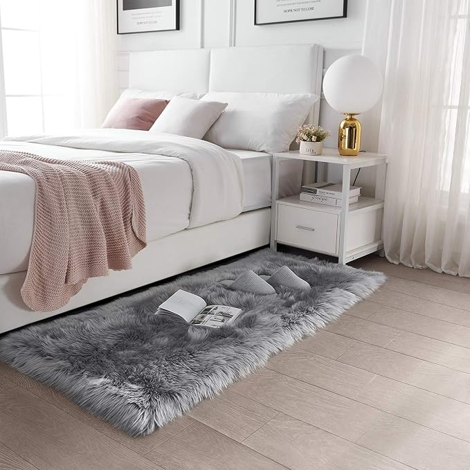 SERISSA 3x5 Fluffy Grey Faux Fur Area Rug - Image 2