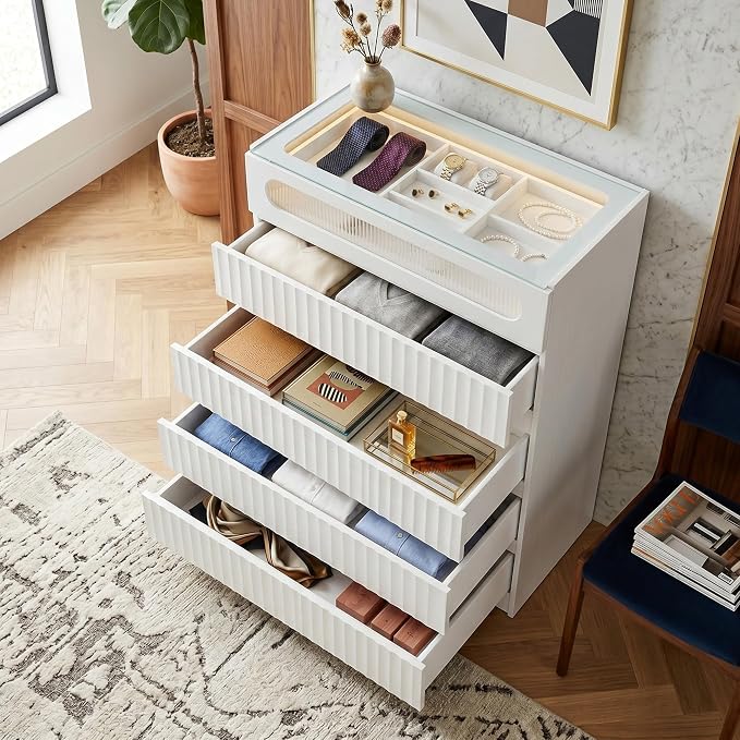 senlin Fluted 5 Drawer Dresser, - Image 4