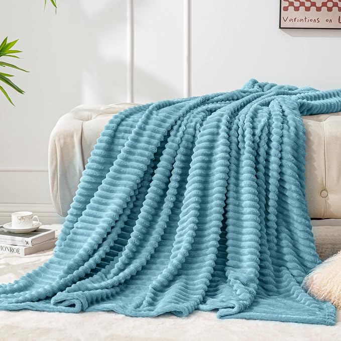 BEDELITE 3D Ribbed Washed Blue Fleece Throw Blanket - Image 2