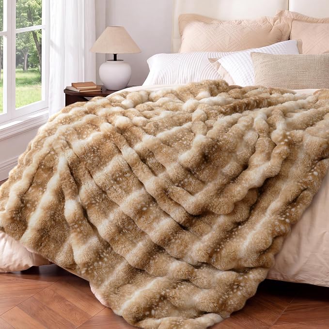 Ultra Soft Cozy Faux Fur Throw Blanket, Fuzzy Plush Thick Bubble Blanket by blunique