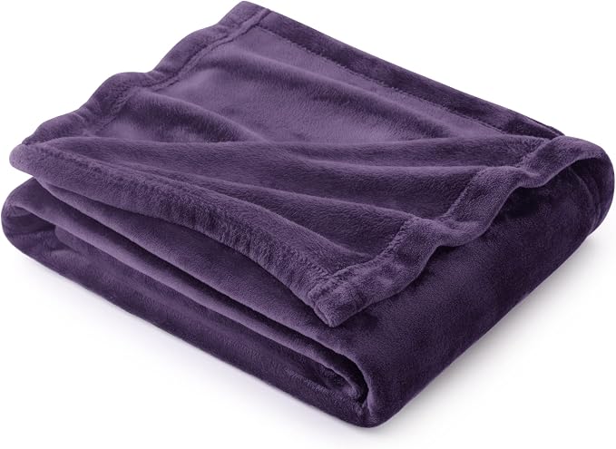 Bedsure GentleSoft Fleece Blanket Twin Size Purple by Unknown