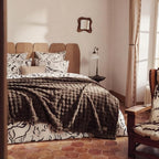 Bedsure 3D Fleece Bubble Blanket - Image 4
