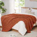 L'AGRATY Chunky Knit Throw Blanket by LAGRATY