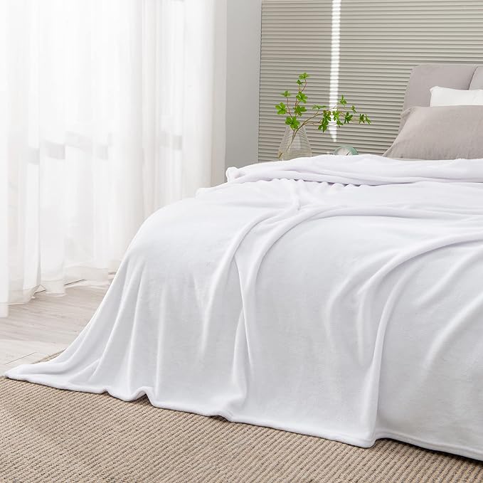 BEDELITE Fleece Blanket Soft Plush Queen Size Bed Blanket White 90"x90" | Ultra by BEDELITE
