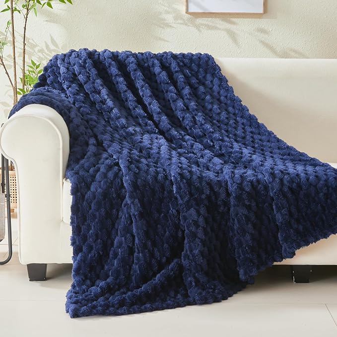 NEWCOSPLAY Fleece Clouds Cozy Throw Blanket - Image 8