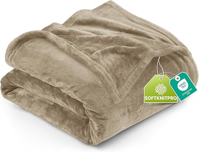 Utopia Bedding Ultra Soft Fleece Bed Blanket Queen Size Camel | Microfiber by UTOPIABEDDING