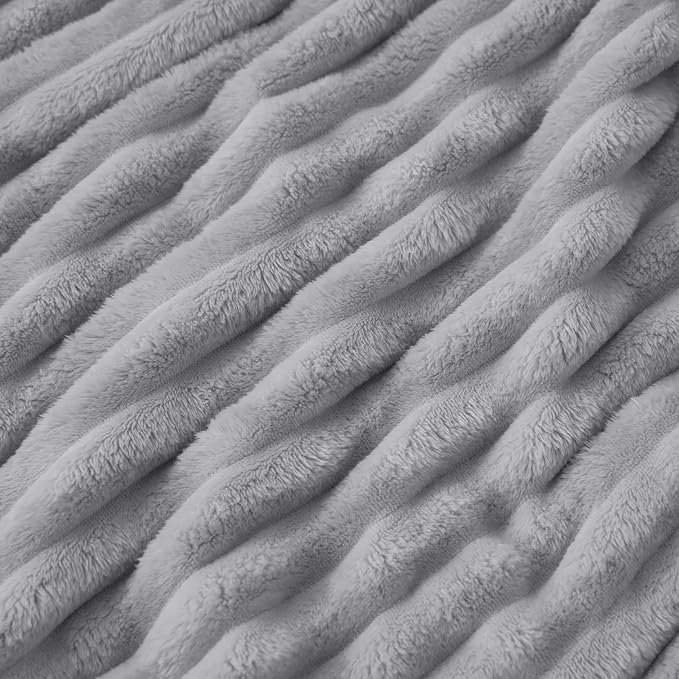 Bedsure Soft Cal Size Blanket for Bed Light Grey 102"x96" | Birthday Gifts for - Image 9