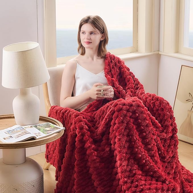 NEWCOSPLAY Fleece Clouds Cozy Throw Blanket - Image 2