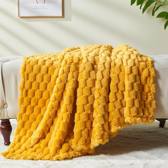 NEWCOSPLAY Fleece Clouds Cozy Throw Blanket - Image 6