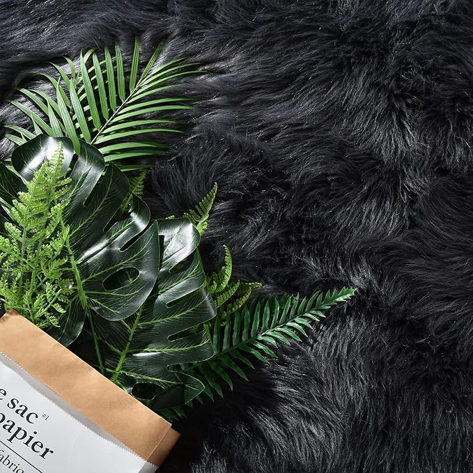 Latepis Dark Grey Faux Fur 7'10"x9'10" Area Rug, Soft Plush Faux Fur Sheepskin - Image 5