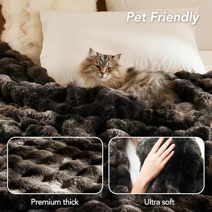 L'AGRATY Faux Rabbit Fur Throw Blanket - Image 7