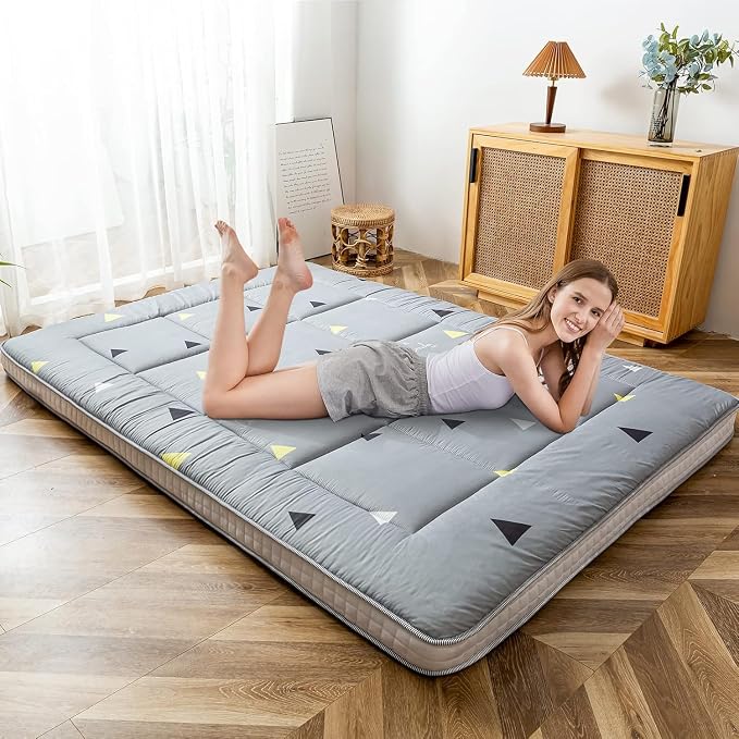 MAXYOYO Grey Triangle Futon Mattress, Padded Japanese Floor Mattress Quilted - Image 2