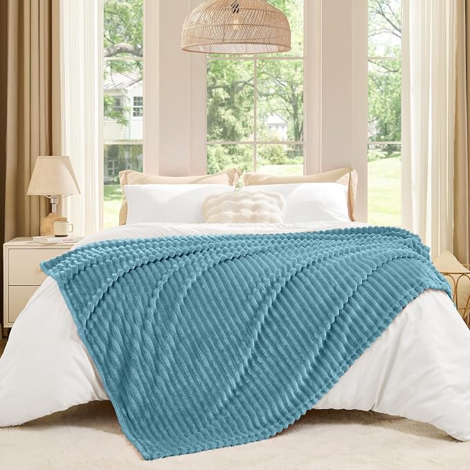 BEDELITE 3D Ribbed Washed Blue Fleece Throw Blanket - Image 6
