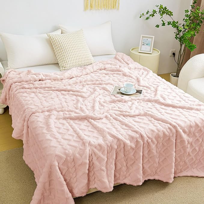 Aganear Fleece Throw Blanket for Couch Sofa 60"x80" Pink | Lightweight Fuzzy - Image 4