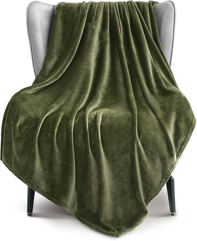 Exclusivo Mezcla Soft Large Fleece Throw Blanket by ExclusivoMezcla
