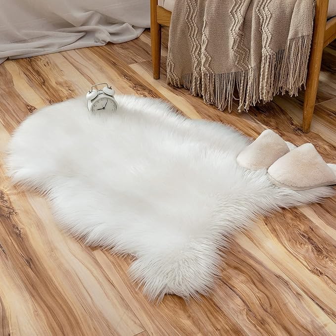 MIULEE Fluffy Area Rug 2x3 ft Faux Fur Sheepskin Rug - Image 4