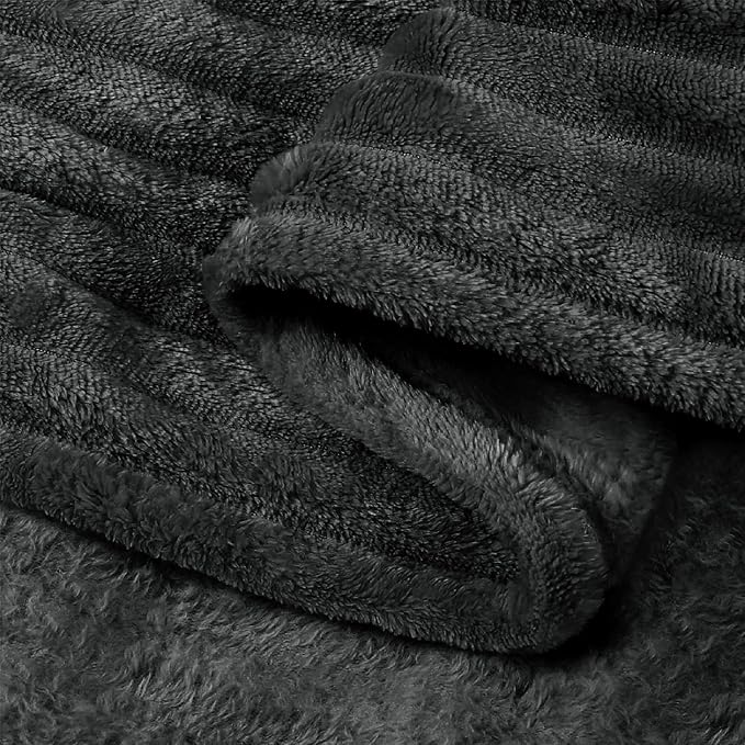 BEDELITE 3D Ribbed Charcoal Grey Fleece Throw Blanket - Image 9