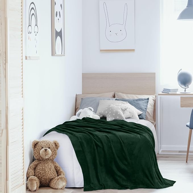 Utopia Bedding Soft Fleece Bed Blanket Twin Size Forest Green | Microfiber - Image 9