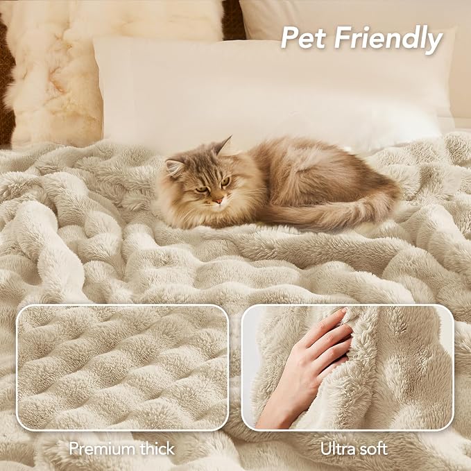 L'AGRATY Faux Rabbit Fur Throw Blanket - Image 7