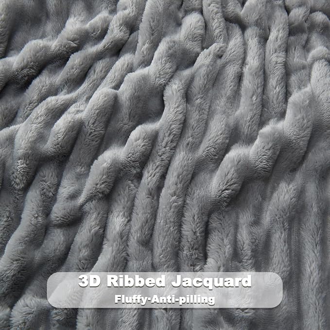 NEWCOSPLAY Fleece Ribbed Cozy Queen Blanket - Image 5