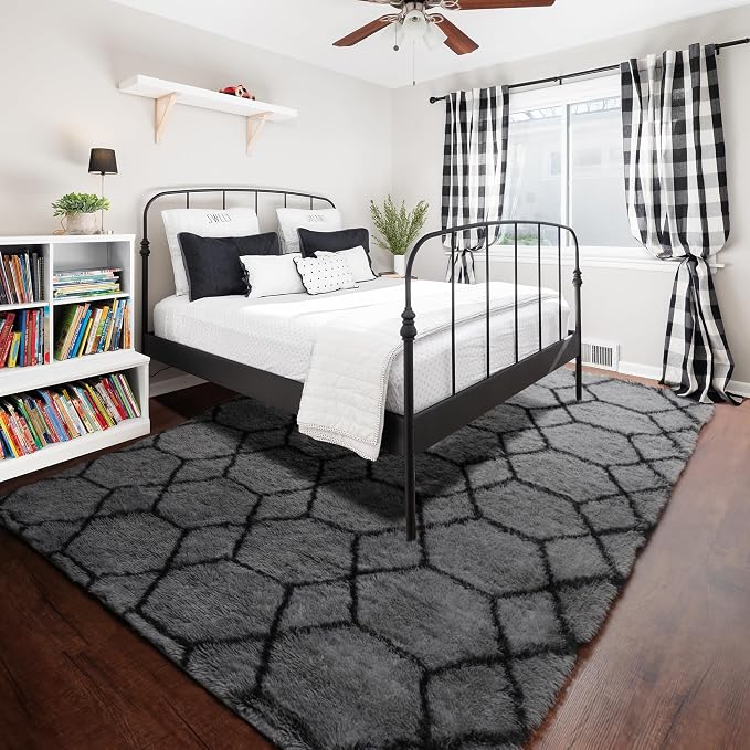 Area Rugs for Bedroom Living Room, 4x6 Fluffy Grey and Black Geometric Rug | - Image 7