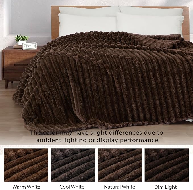 Exclusivo Mezcla Striped King Size Fleece Blanket - Image 3