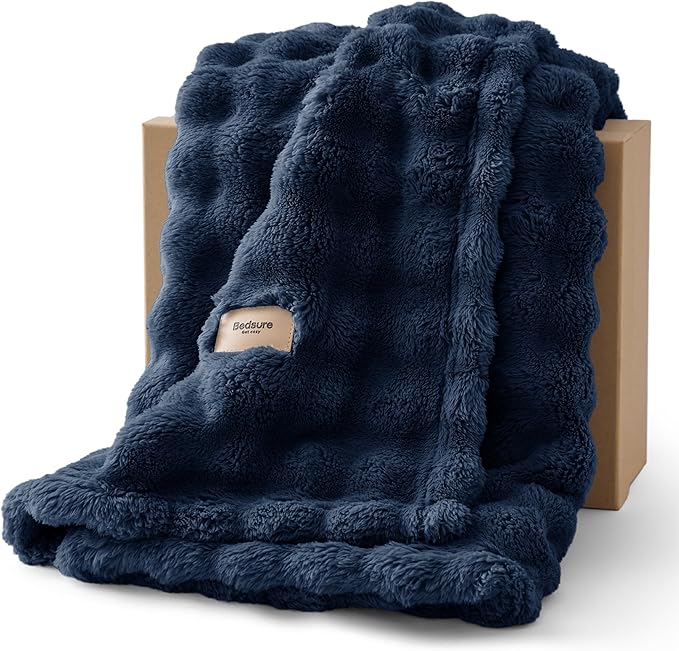 Bedsure 3D Fleece Bubble Blanket by Unknown