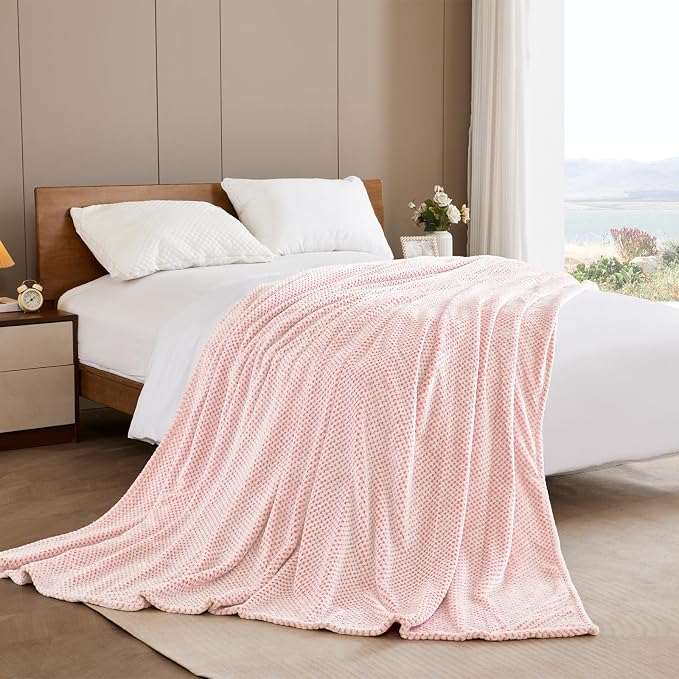 Exclusivo Mezcla Large Waffle Fleece Throw Blanket - Image 4