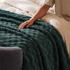 Bedsure GentleSoft Blankets Queen Size - Image 9
