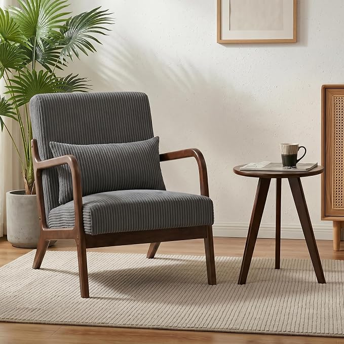 Mid Century Modern Accent Chair by Hjaustevy