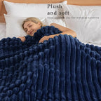 Exclusivo Mezcla Striped California King Size Fleece Blanket - Image 2