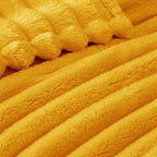 Exclusivo Mezcla Striped Fleece Throw Blanket - Image 4