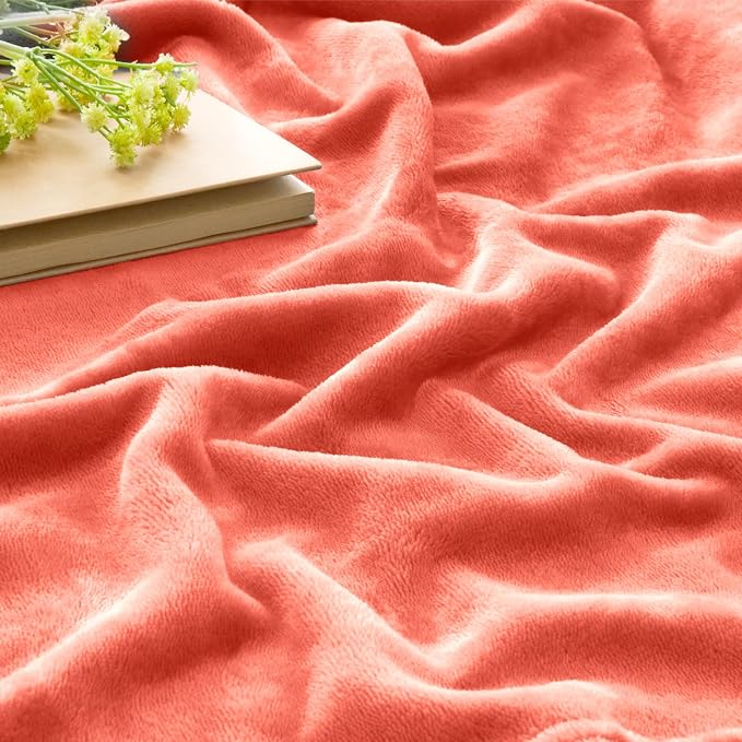 BEDELITE Fleece Blanket Soft Plush Throw - Image 3