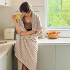 Bedsure Soft Beige Throw Blanket - Image 8