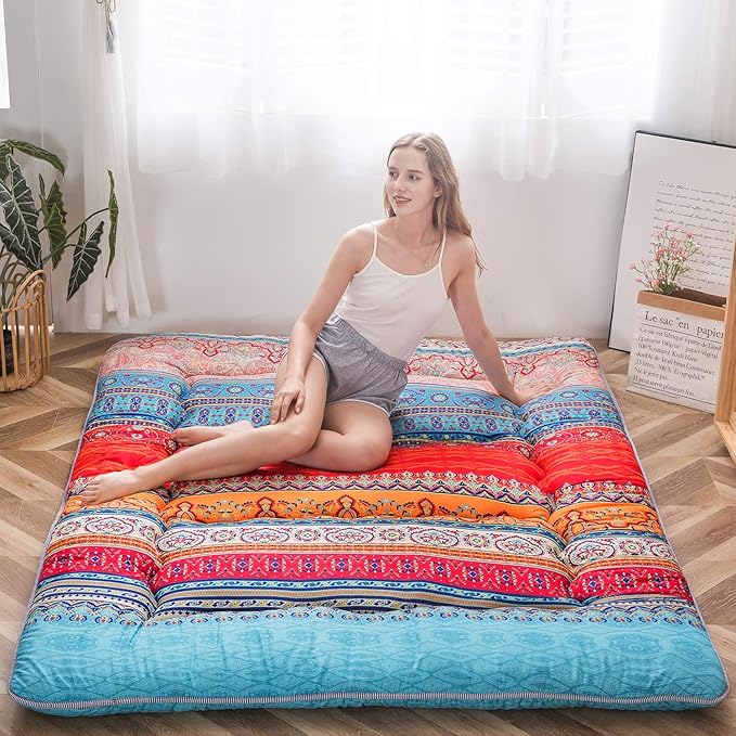 MAXYOYO Bohemian Retro Floor Mattress Vintage Floral Japanese Futon Mattress by MAXYOYO