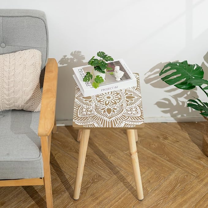 Hanobe Small Side Coffee Table: End Table by Hanobe