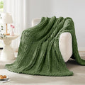 L'AGRATY Chunky Knit Throw Blanket by LAGRATY